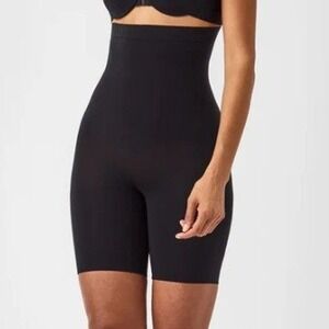 SPANX High-Waisted Mid-Thigh Short In Very Black Women Size Large Shapewear
